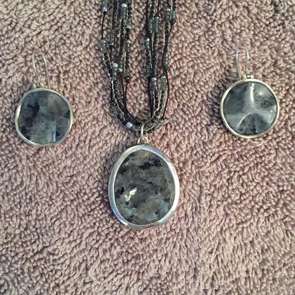 Silpada Set Blck/ gray necklace,matching earrings. - Picture 2 of 4